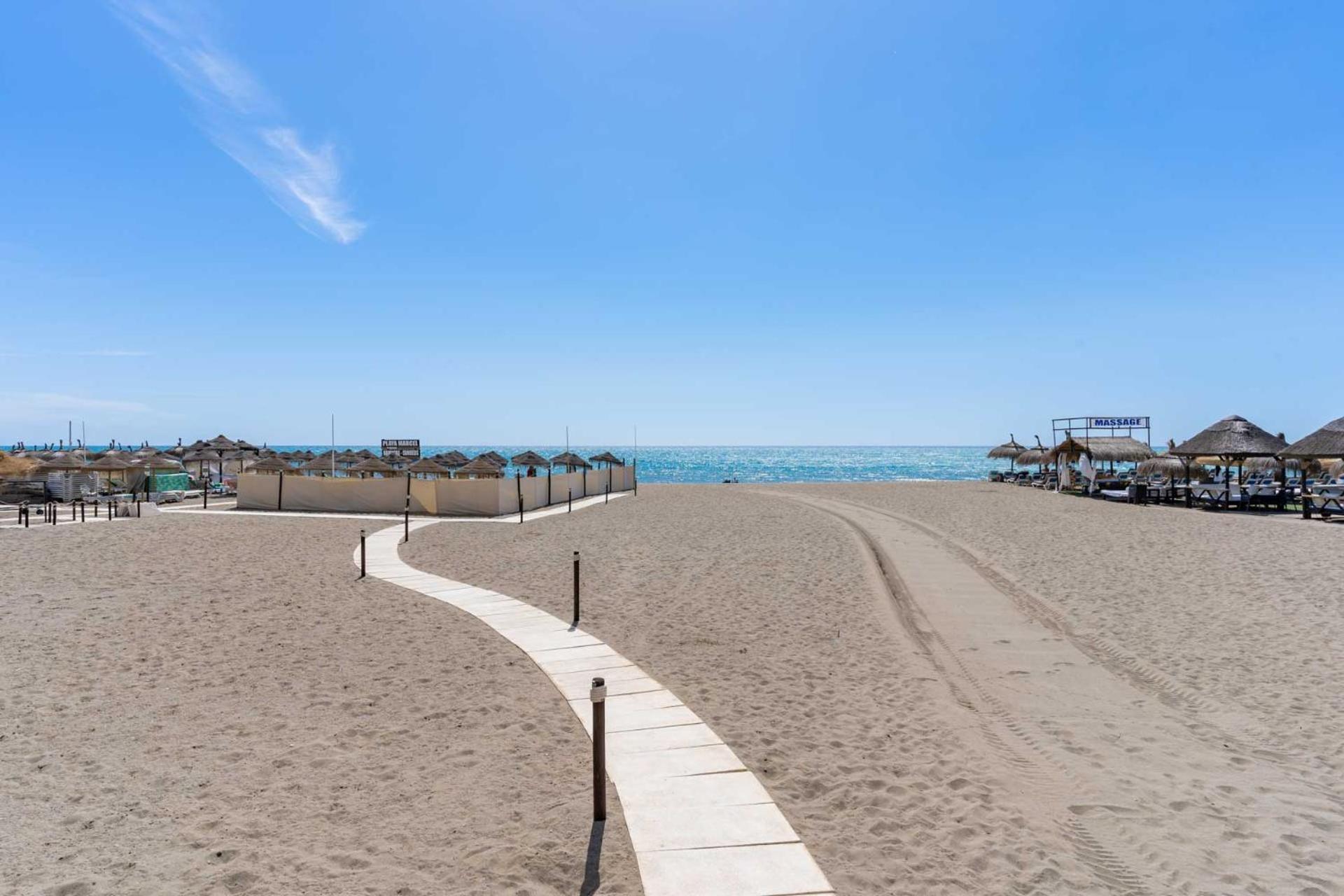 Torremolinos Playamar Primera Linea De Playa Urb. La Farola Екстериор снимка