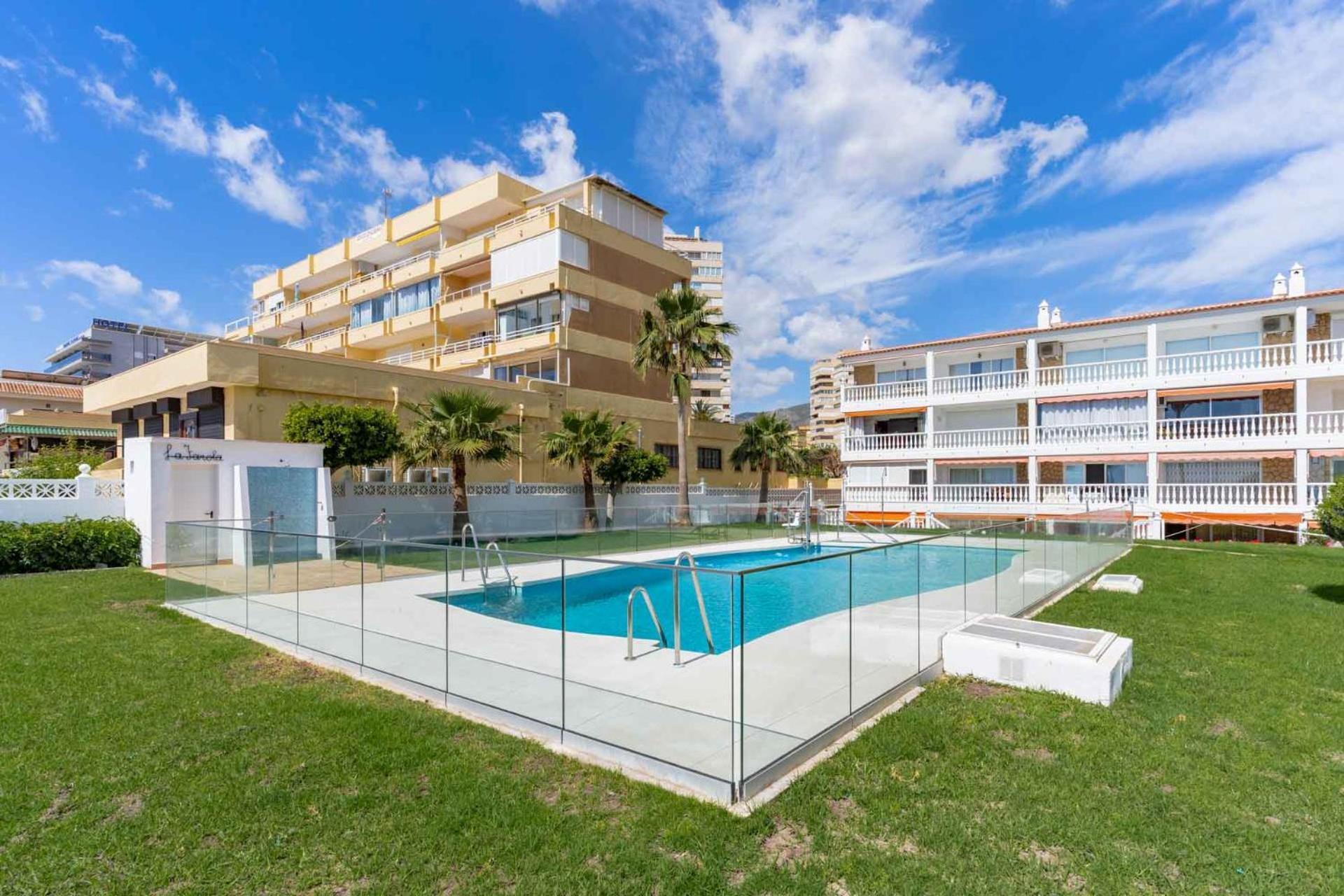 Torremolinos Playamar Primera Linea De Playa Urb. La Farola Екстериор снимка